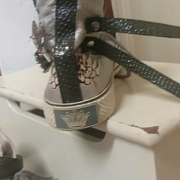 ⭐⭐⭐CHRISTIAN AUDIGIER Converse top style speakers - Picture 2 of 7